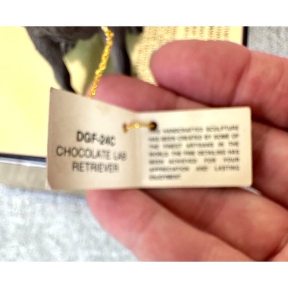 NWT Vintage Chocolate Lab Sculpture Sandicast Life's Attractions Labrador Dogs - Picture 10 of 12